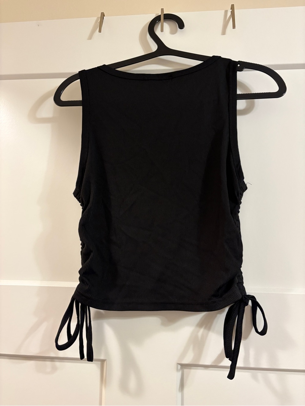 SHEIN Black Ribbed Side-Drawstring Tank - Picture 2 of 3